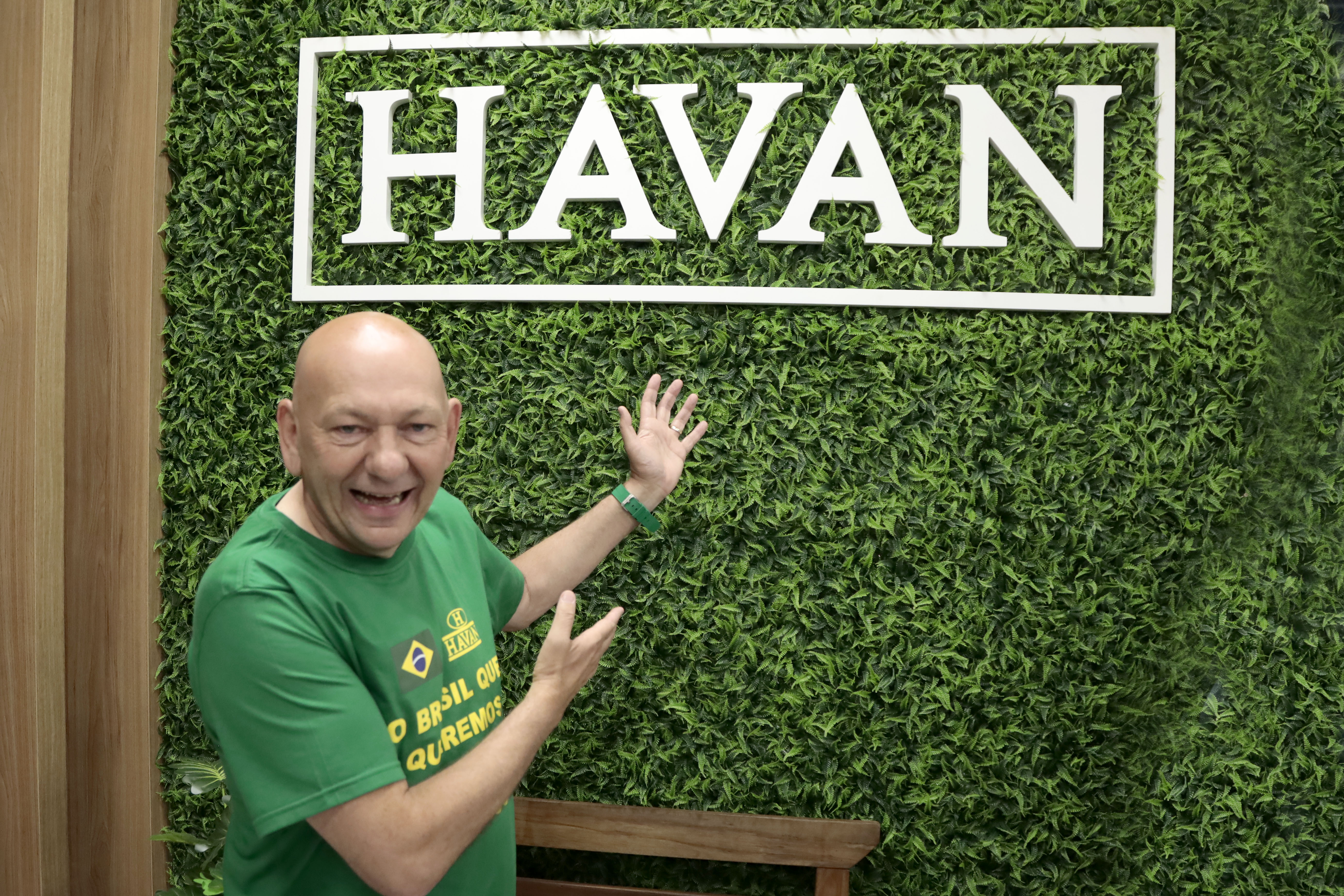 Entrevista luciano hang credito ivan amorin 4